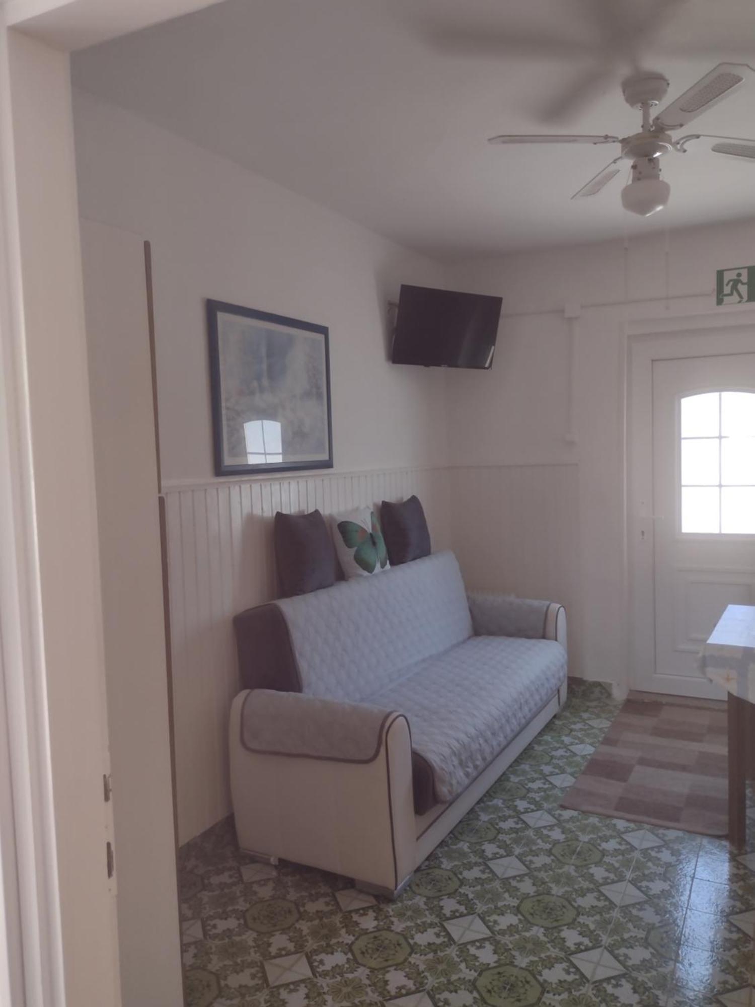 Apartmani Alen Dinjiska Экстерьер фото